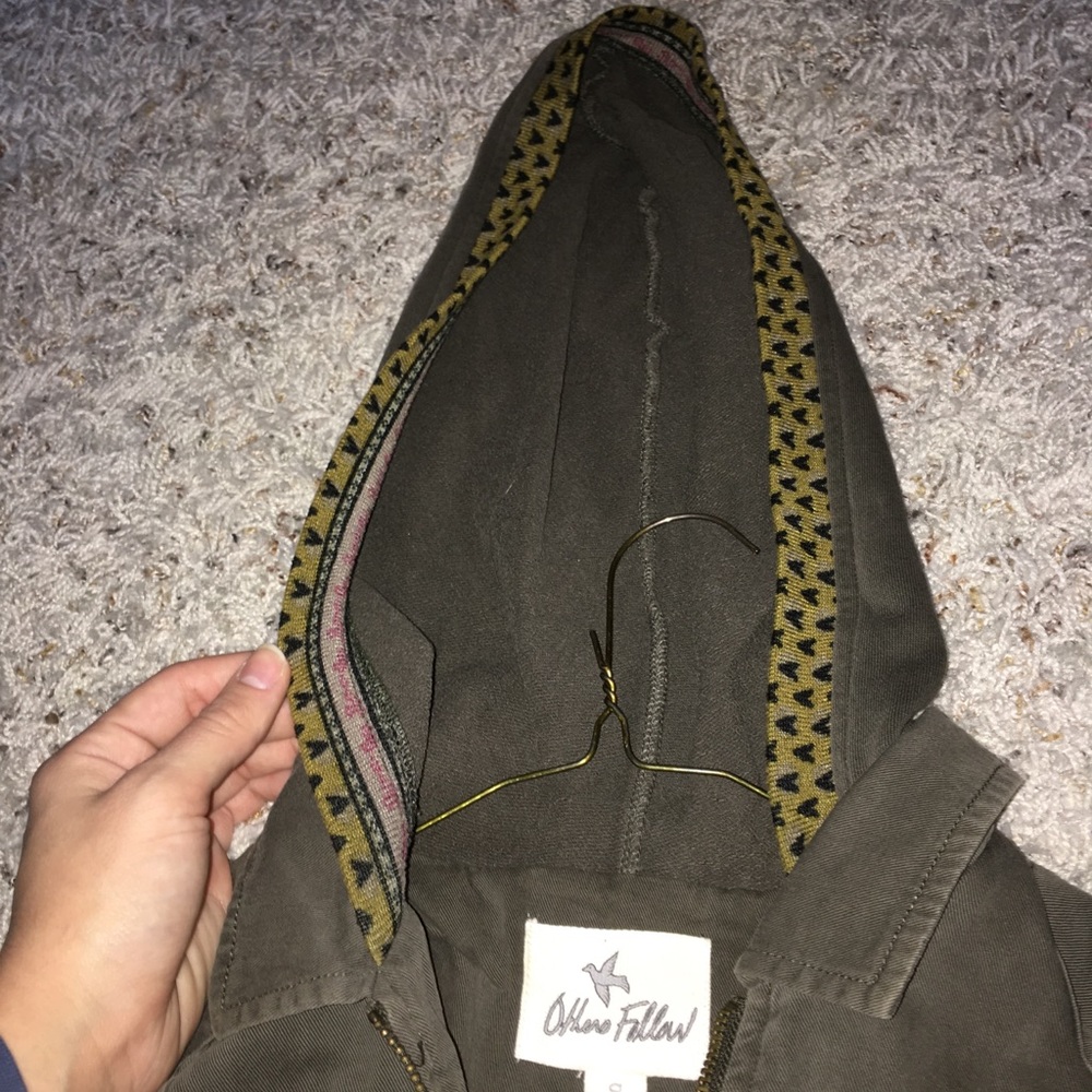 Others Follow Jacket - Picture 3 of 4